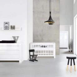 Kidsmill Alaska II Hoogglans Babybed Wit 70 X 140 Cm -Kinderproducten Winkel babykamer alaska wit hoogglans 4 1 1 2 a5e4