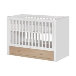 Kidsmill Pure Babykamer Oak | Bed 60 X 120 Cm + Commode -Kinderproducten Winkel babykamer pure oak wit naturel ledikant commode linnenkast 2 1 ede5