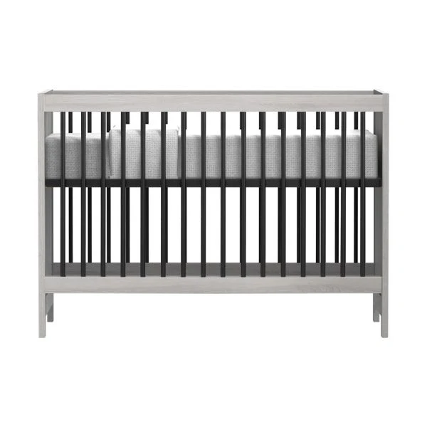 Europe Baby Vittoria Babybed Grijs / Zwart 60 X 120 Cm 1 Europe Baby Vittoria Babybed Grijs / Zwart 60 X 120 Cm