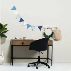 Europe Baby Beau Bureau Walnoot Incl. Metalen Onderstel 8 Europe Baby Beau Bureau Walnoot Incl. Metalen Onderstel -Kinderproducten Winkel beau walnoot metalen poot bedbank sfeer cc04